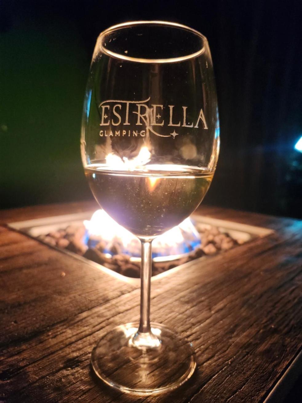 Estrella Glamping Hotel Caraquet Exterior foto