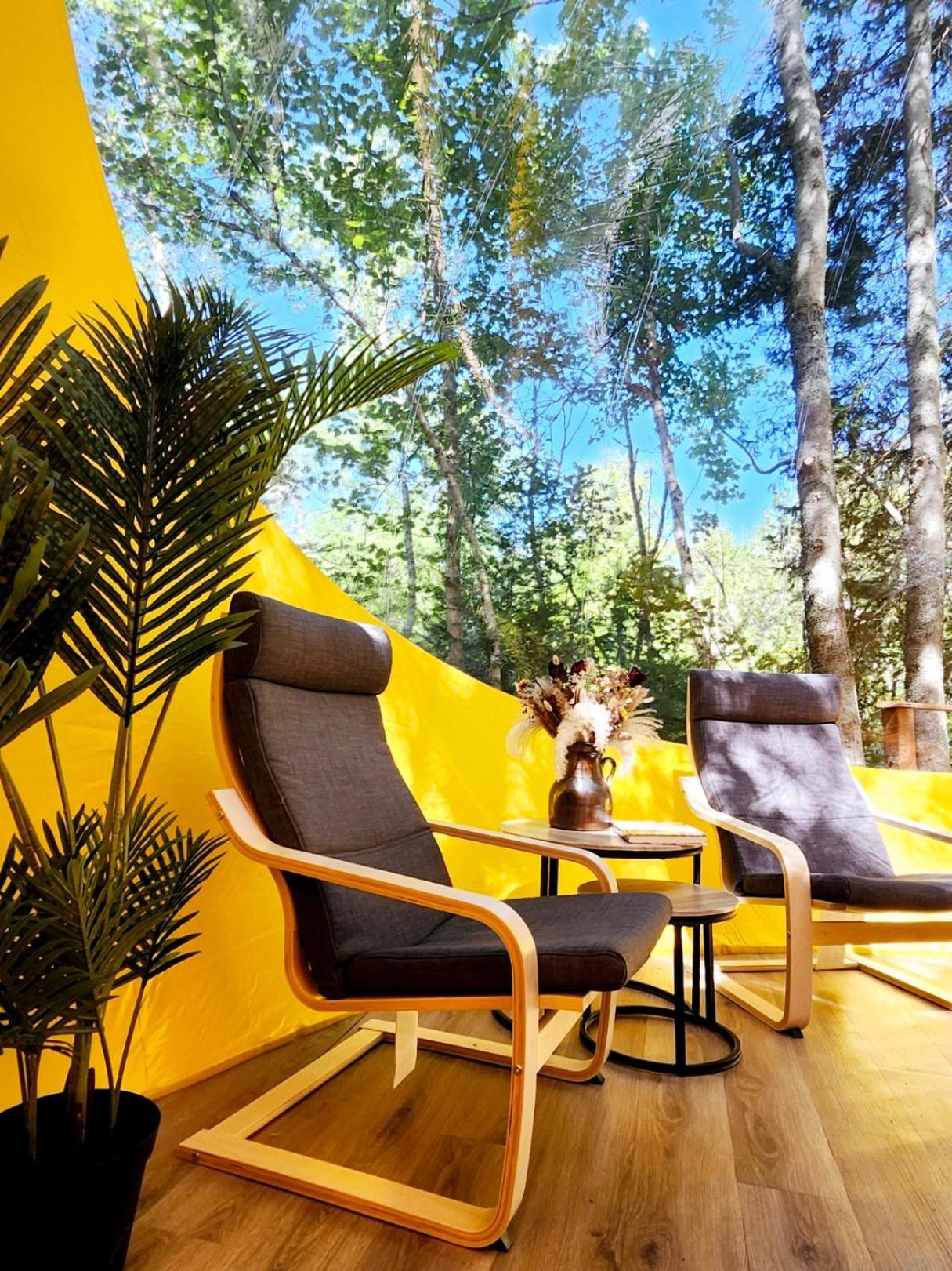 Estrella Glamping Hotel Caraquet Exterior foto